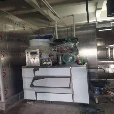Yüksek Performanslı 3.94kw ~ 90kw Ticari Buz Tanesi Makinesi 1ton