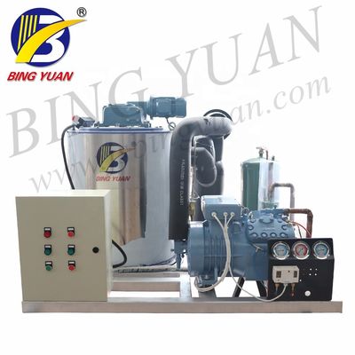 Evaporatif Soğutma 10KW R404A Kar Tanesi Buz Yapıcı, 3 Ton Buz Makinesi